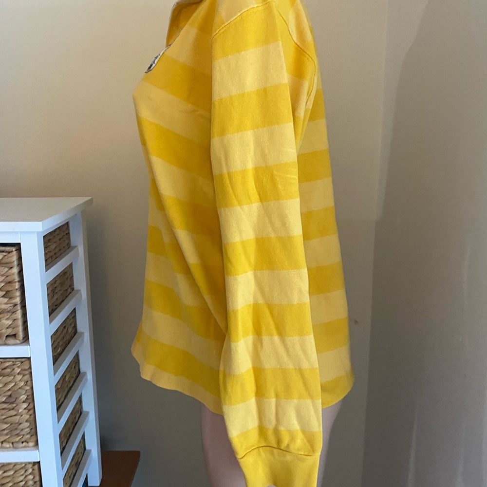 VINTAGE A&F Shirt - Picture 5 of 9